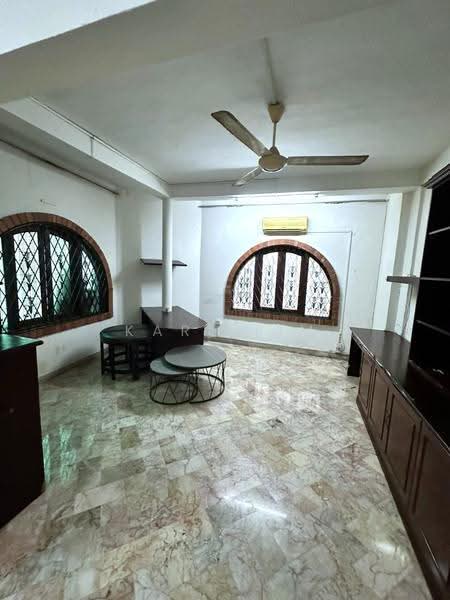 Rumah Berkembar untuk Dijual di Kampung Mahmoodiah (Johor Bahru) - Karl Lim - Living Room - PropertyGuru.com.my