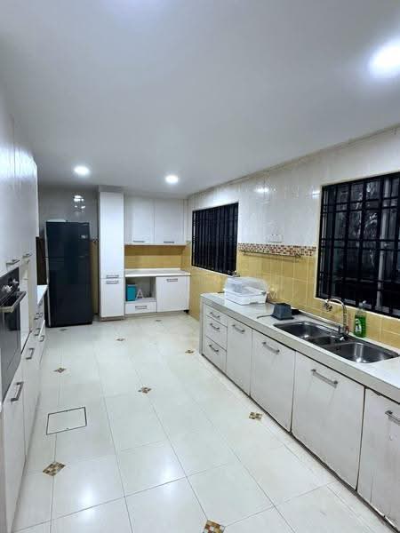 Rumah Berkembar untuk Dijual di Kampung Mahmoodiah (Johor Bahru) - Karl Lim - Kitchen - PropertyGuru.com.my