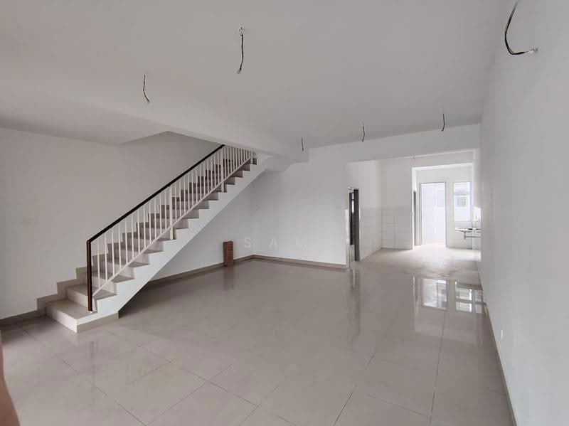 2-storey Terraced House for Sale in Amverton Hills (Sungai Buloh) - Sam Yap - Interior - PropertyGuru.com.my