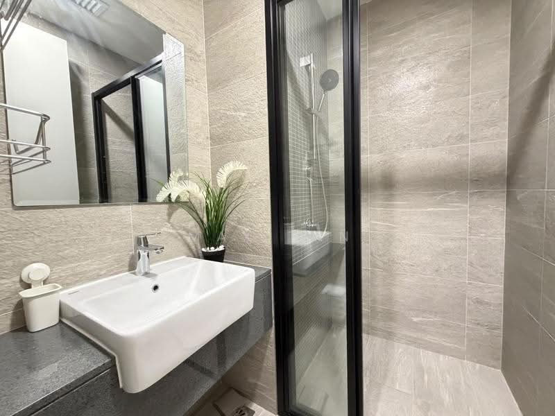 Service Residence for Rent at Edelweiss @ Tropicana Gardens - Max Tan - Bathroom - PropertyGuru.com.my