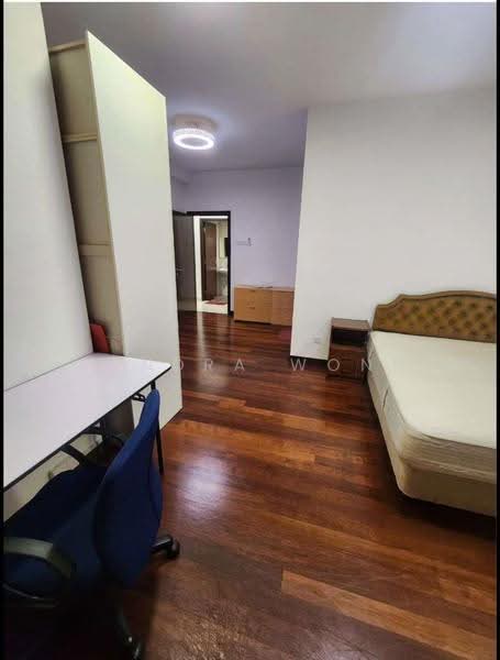 Condominium for Rent at Paraiso Residence @ The Earth - Sandra Wong - Bedroom - PropertyGuru.com.my