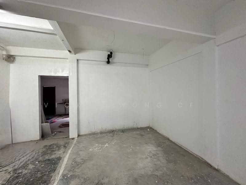 Kedai untuk Dijual di Taman Supreme (Cheras) - Vickky Wong CF - Interior - PropertyGuru.com.my