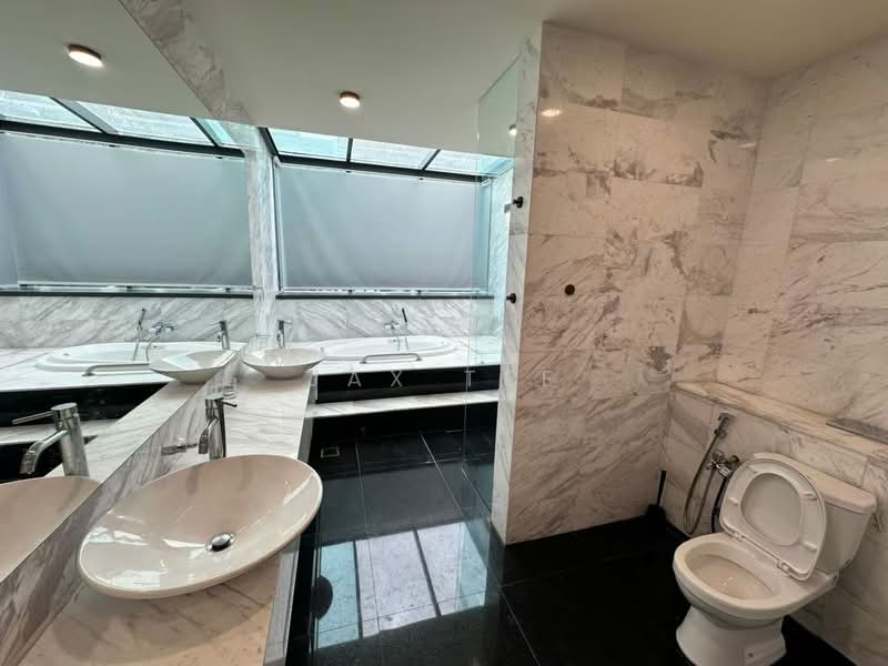 Townhouse for Rent in Bukit Kiara (Kuala Lumpur) - Jax Tee - Bathroom - PropertyGuru.com.my