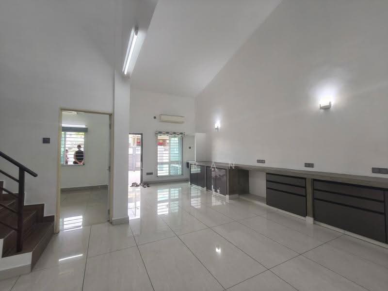 1.5-storey Terraced House for Sale in SS 3, Taman Universiti (Petaling Jaya) - Lauran Chuah - Living Room - PropertyGuru.com.my