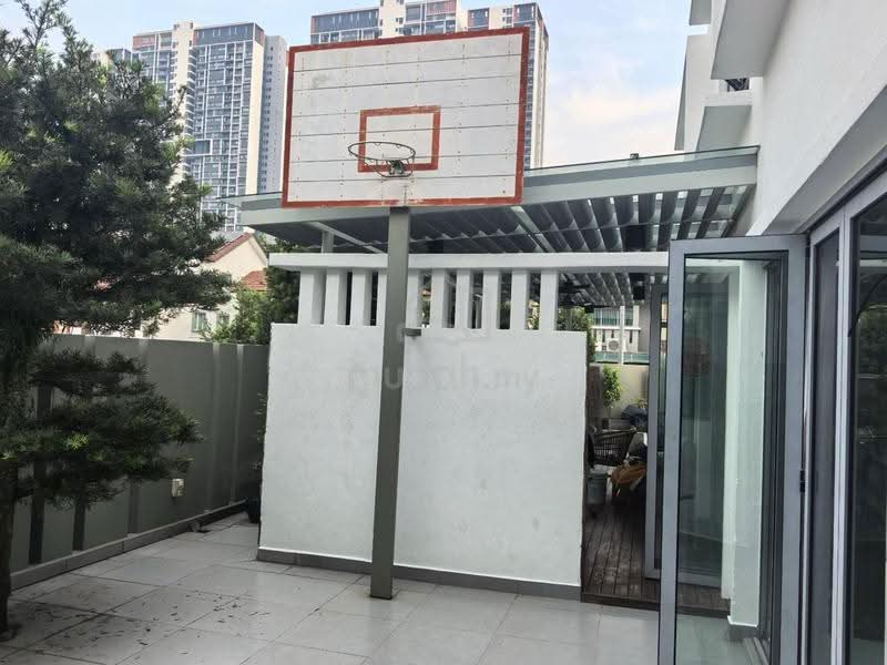 Rumah Teres 2.5-Tingkat untuk Dijual di Bandar Tun Hussein Onn (Cheras) - Andy Wong - Exterior - PropertyGuru.com.my