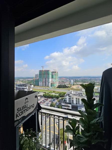Service Residence for Sale at Sky Gardens Residences - Eddy Chan - Balcony - PropertyGuru.com.my
