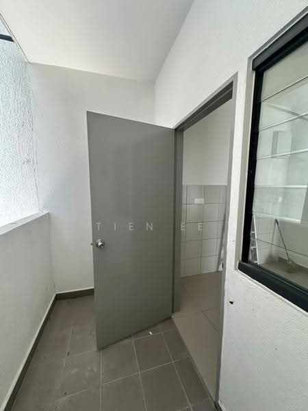 Kondominium untuk Disewa di MiNest Residence - Tien Ee Yap - Balcony - PropertyGuru.com.my