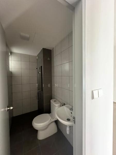 Kondominium untuk Disewa di MiNest Residence - Tien Ee Yap - Bathroom - PropertyGuru.com.my