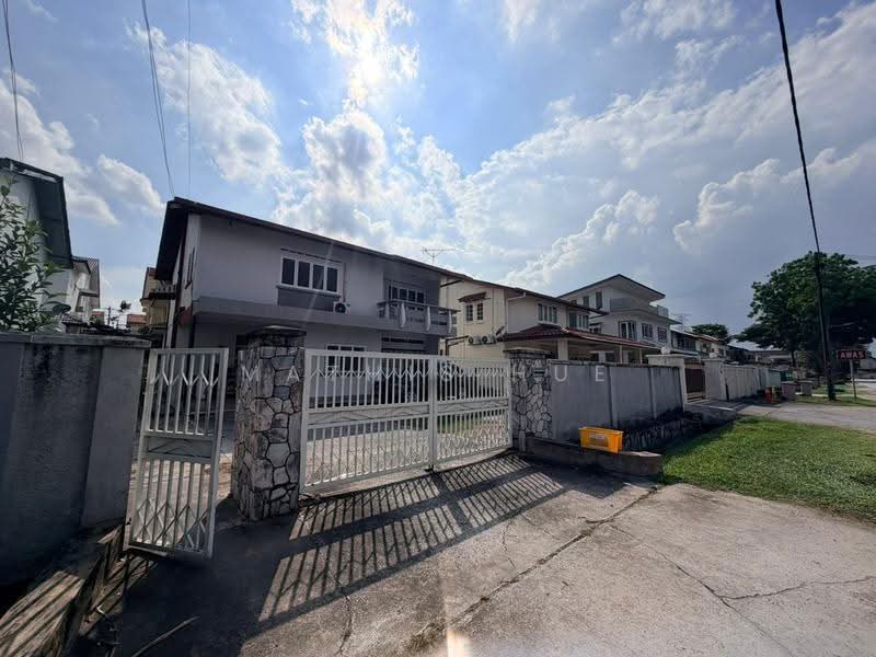 Bungalow House for Sale in SS1 (Petaling Jaya) - Mathis Hue - Exterior - PropertyGuru.com.my