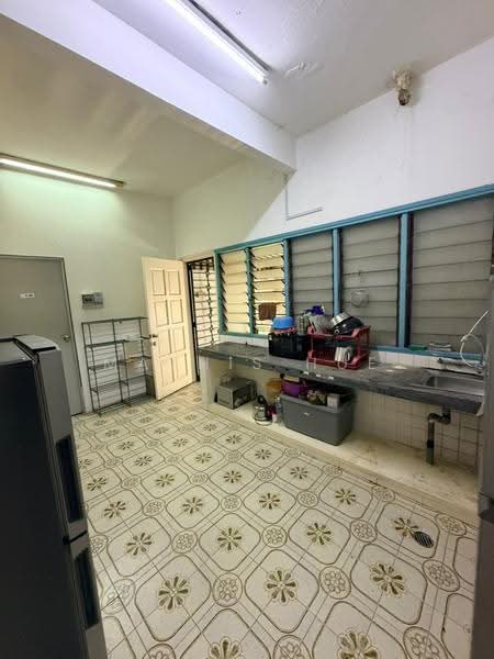 Bungalow House for Sale in SS1 (Petaling Jaya) - Mathis Hue - Kitchen - PropertyGuru.com.my