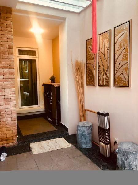 Semi-Detached House for Rent in Desa Parkcity (Kuala Lumpur) - Ben Tan - Entrance - PropertyGuru.com.my