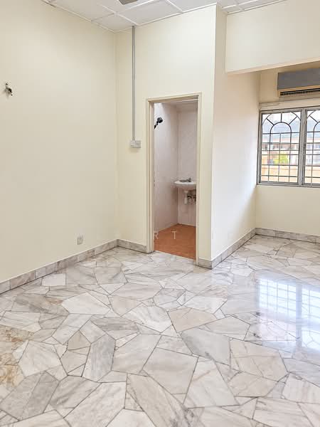 1.5-storey Terraced House for Sale in Taman Mayang (Petaling Jaya) - Albert Ho - Interior - PropertyGuru.com.my