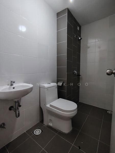 Kondominium untuk Disewa di Legendview - Jenny Khoo - Bathroom - PropertyGuru.com.my