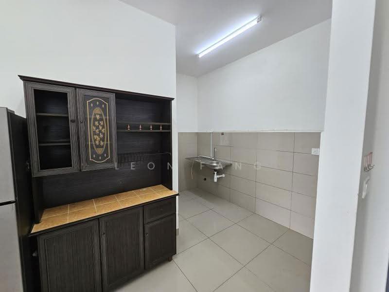 Kondominium untuk Dijual di The Hamstead Cheras - Leon Fang - Kitchen - PropertyGuru.com.my