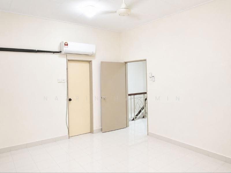 Rumah Teres untuk Dijual di Kota Puteri (Batu Arang) - Nazrin Hakimin - Interior - PropertyGuru.com.my