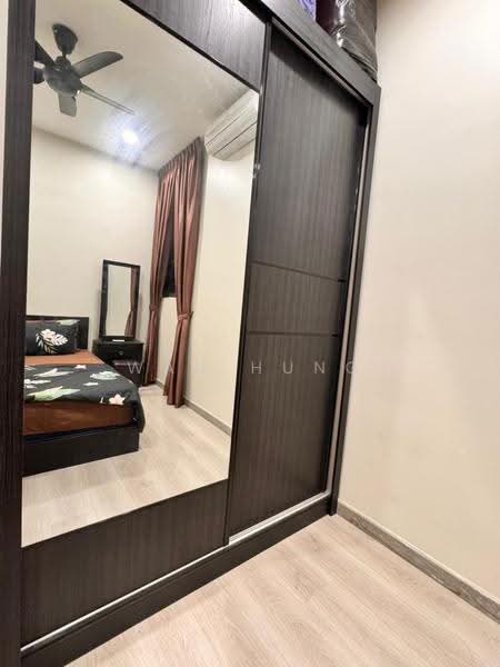 Kondominium untuk Dijual di The Hermington - Wan Hung Liew - Bedroom - PropertyGuru.com.my