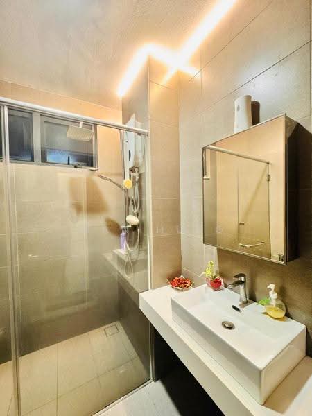 Kondominium untuk Dijual di The Hermington - Wan Hung Liew - Bathroom - PropertyGuru.com.my