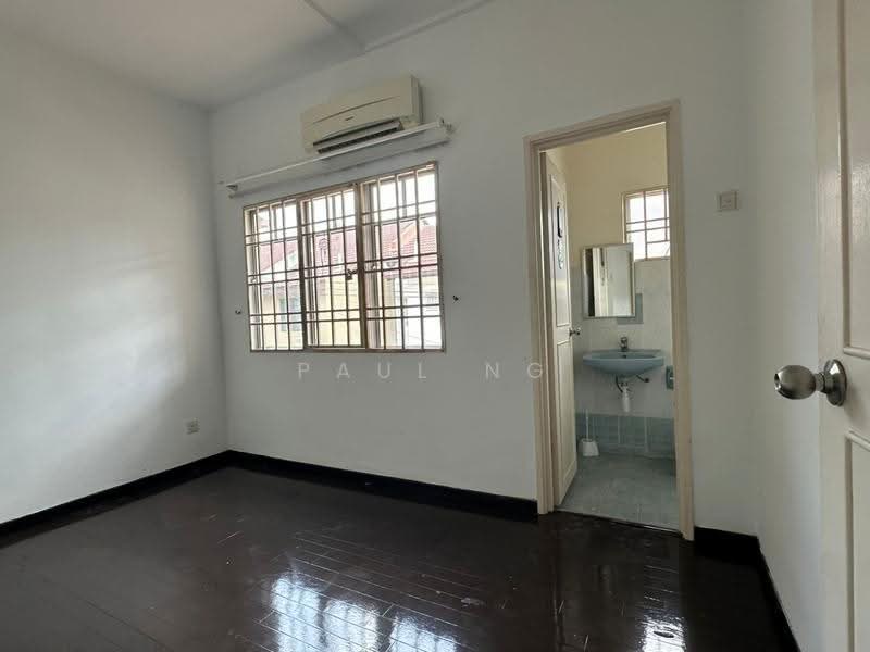 2-storey Terraced House for Sale in Taman Putra Permai (Seri Kembangan) - Paul Ng - PropertyGuru.com.my