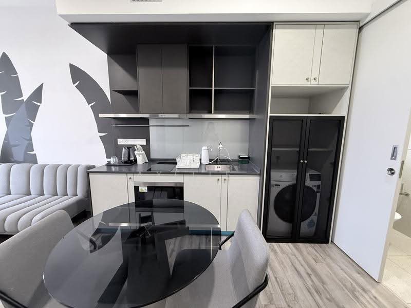 Service Residence for Rent at Millerz Square Serviced Residence - Axelle . - Kitchen - PropertyGuru.com.my