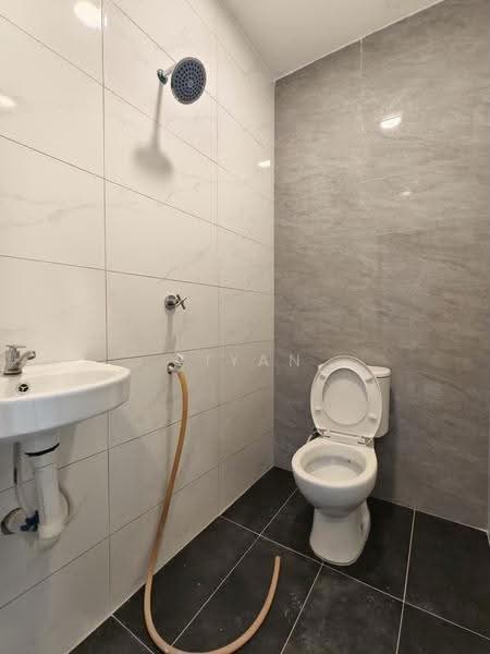 Rumah Teres 1-Tingkat untuk Dijual di Taman Johor Jaya (Johor Bahru) - Ziyan Liew - Bathroom - PropertyGuru.com.my