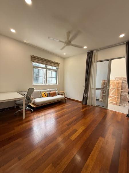 Cluster House for Sale in Taman Ekoflora (Johor Bahru) - Catherine Ong - Study - PropertyGuru.com.my