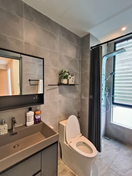 Townhouse for Rent in Taman Sutera Utama (Skudai) - Eric Tan - Bathroom - PropertyGuru.com.my