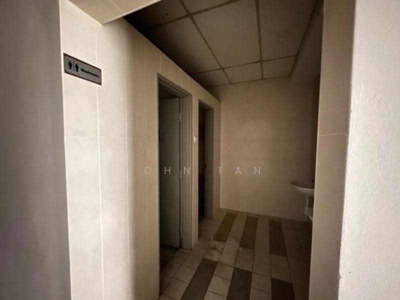Semi-D Factory for Rent in Kawasan Perindustrian Temasya (Shah Alam) - John Tan - Corridor - PropertyGuru.com.my