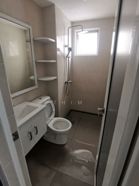 Kondominium untuk Dijual di Ketumbar Hill - Thim Chin Kit - Bathroom - PropertyGuru.com.my