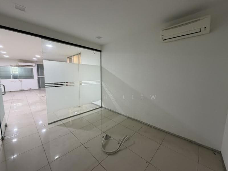 Warehouse for Sale in Saujana Rawang (Rawang) - Keith Liew - Interior - PropertyGuru.com.my