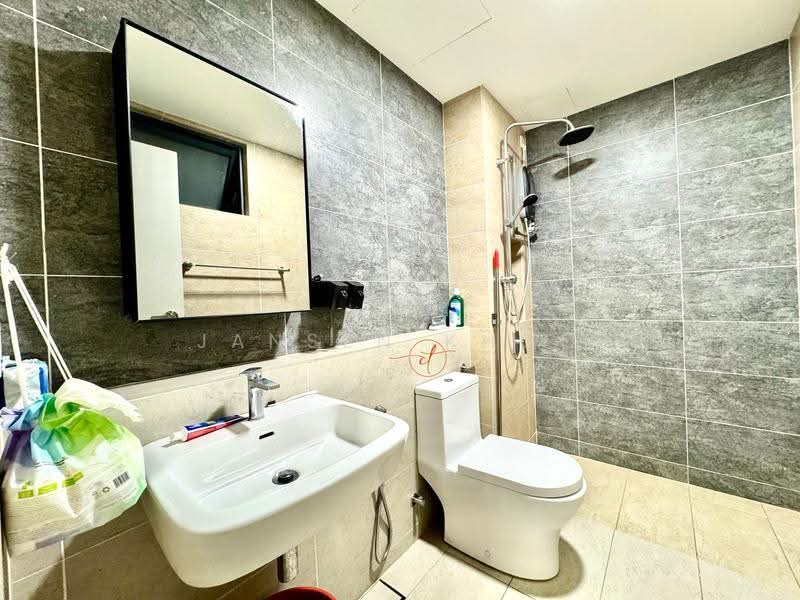 Kediaman Servis untuk Disewa di Setia City Residences - Jansen Khoo - Bathroom - PropertyGuru.com.my