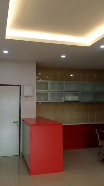 Kediaman Servis untuk Dijual di OUG Parklane - Tien Ee Yap - Kitchen - PropertyGuru.com.my