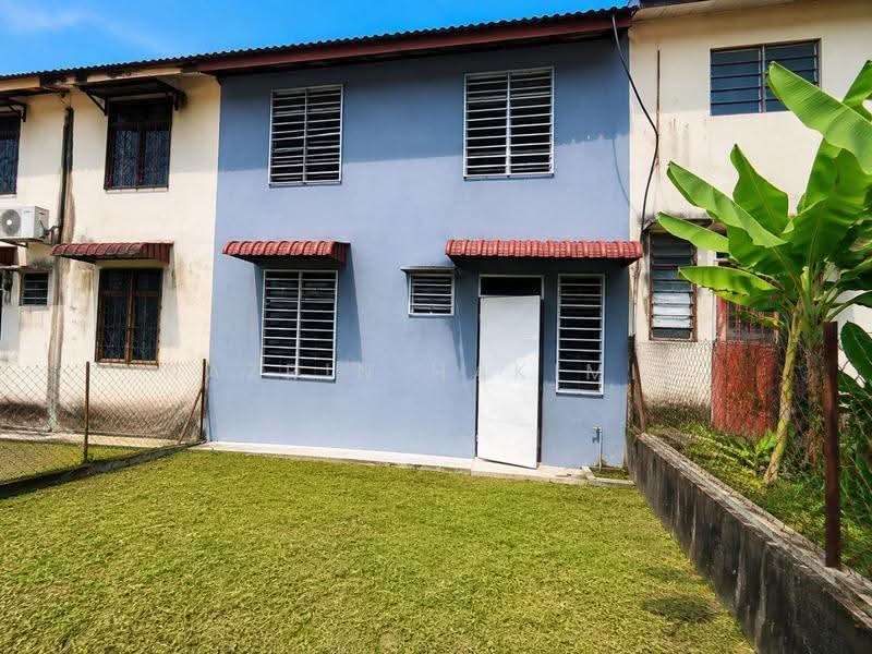 Terraced House for Sale in Bukit Sentosa (Rawang) - Nazrin Hakimin - Exterior - PropertyGuru.com.my