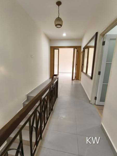 Rumah Berkembar untuk Dijual di Kemuning Utama Palma (Shah Alam) - SK Thiam - Corridor - PropertyGuru.com.my