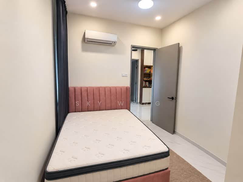 2-storey Terraced House for Sale in Puchong (Selangor) - Sky Wong - Bedroom - PropertyGuru.com.my