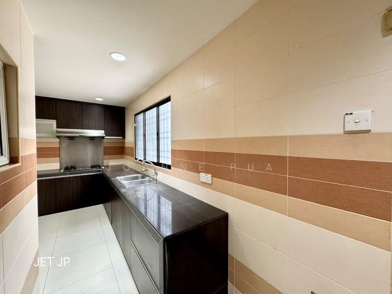 2-storey Terraced House for Sale in Bandar Bukit Tinggi 2 (Klang) - Joanne Pua - Kitchen - PropertyGuru.com.my