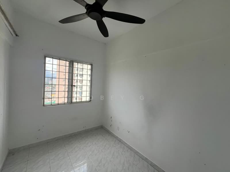 Condominium for Sale at Pelangi Indah Condominium - Tobey G - Interior - PropertyGuru.com.my