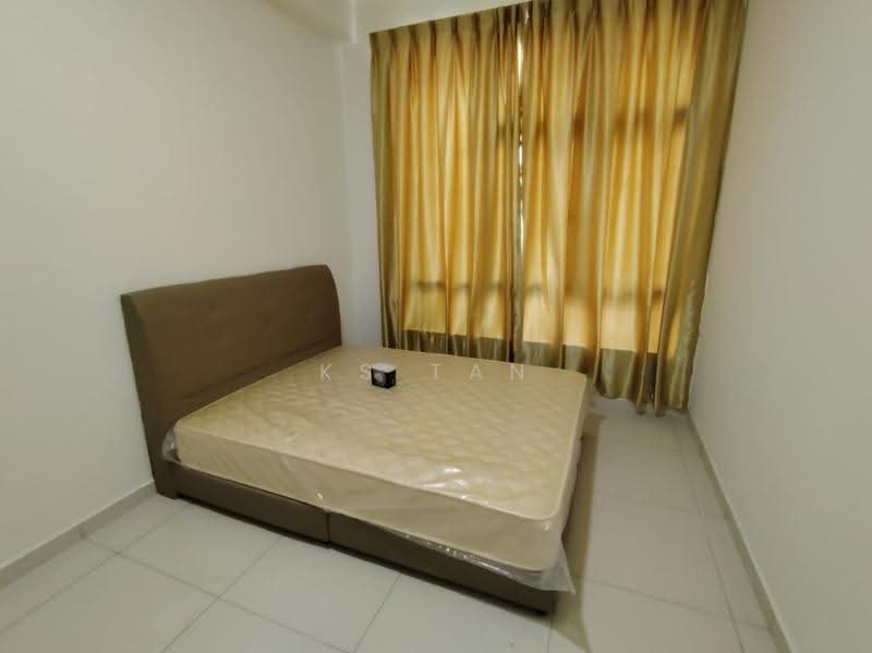 Service Residence for Sale at D'Summit Residences - KS Tan - Bedroom - PropertyGuru.com.my