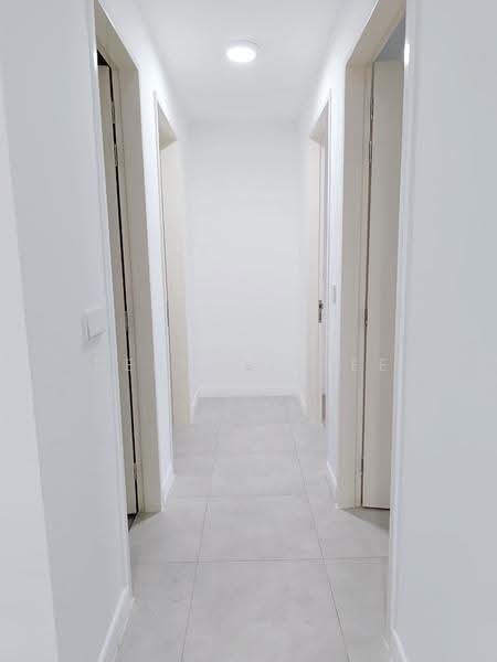 Kediaman Servis untuk Disewa di Sky Meridien - Derrick Lee - Corridor - PropertyGuru.com.my