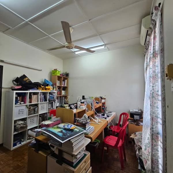 2-storey Terraced House for Sale in Taman Impian Emas (Skudai) - Zoey Lee - Study - PropertyGuru.com.my