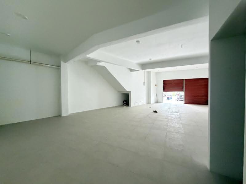 Shop for Rent in Bandar Sri Permaisuri (Cheras) - Hewson Oh - Interior - PropertyGuru.com.my