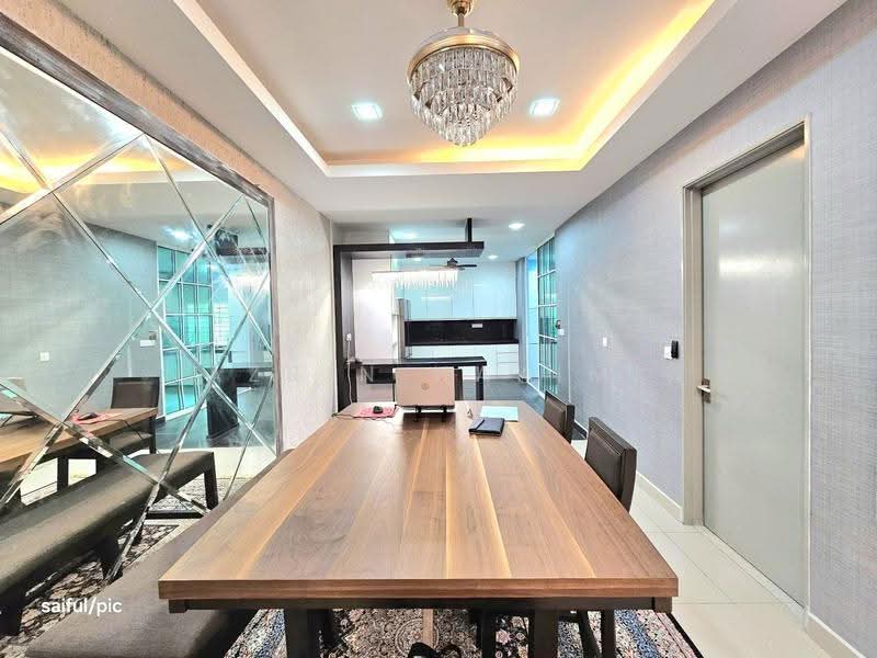 Rumah Teres 2-Tingkat untuk Dijual di Kota Kemuning (Shah Alam) - Nazrin Hakimin - Dining Room - PropertyGuru.com.my