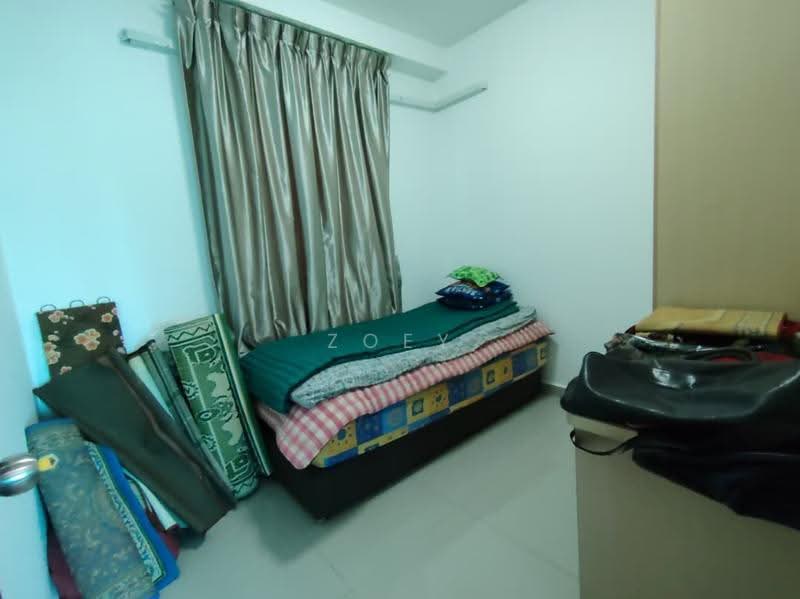 Apartment for Sale at Taman Larkin Idaman Plot C - Zoey Lee - Bedroom - PropertyGuru.com.my