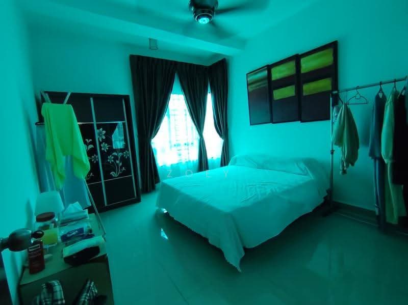 Apartment for Sale at Taman Larkin Idaman Plot C - Zoey Lee - Bedroom - PropertyGuru.com.my