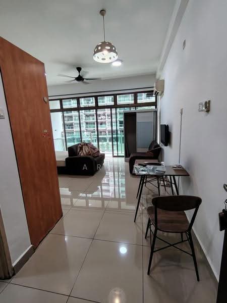 Kediaman Servis untuk Dijual di Palazio - Aries Lam - Living Room - PropertyGuru.com.my