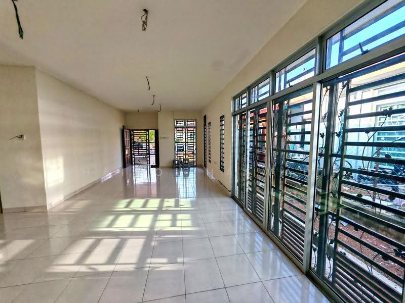 Rumah Berkembar untuk Dijual di Sungai Petani (Kedah) - Khairol Haswadi - Living Room - PropertyGuru.com.my
