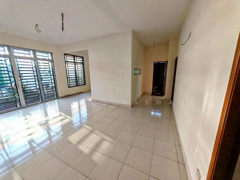 Rumah Berkembar untuk Dijual di Sungai Petani (Kedah) - Khairol Haswadi - Living Room - PropertyGuru.com.my