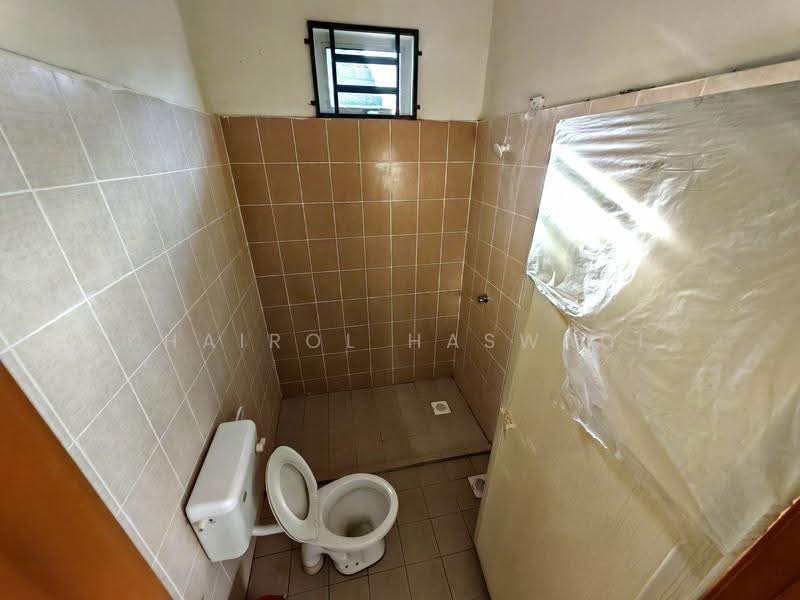 Rumah Berkembar untuk Dijual di Sungai Petani (Kedah) - Khairol Haswadi - Bathroom - PropertyGuru.com.my