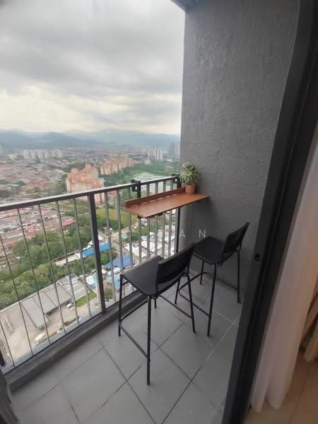 Kediaman Servis untuk Disewa di M Luna - BC TAN - Balcony - PropertyGuru.com.my