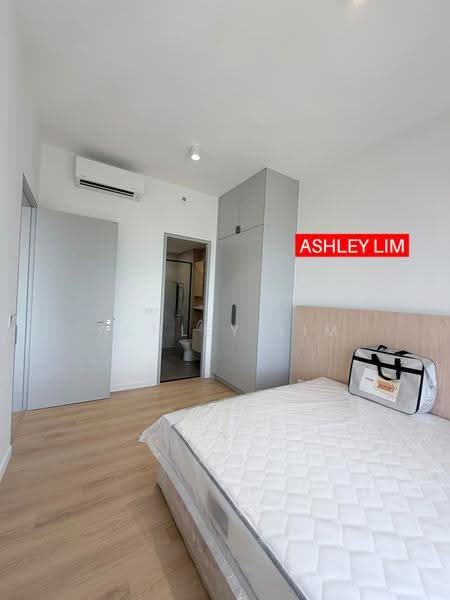 Kediaman Servis untuk Dijual di The Meg Serviced Residence - Ashley Lim - Bedroom - PropertyGuru.com.my