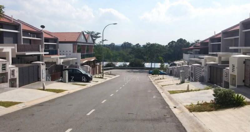 Terraced House for Sale in Aman Putri (Sungai Buloh) - Nazrin Hakimin - Exterior - PropertyGuru.com.my